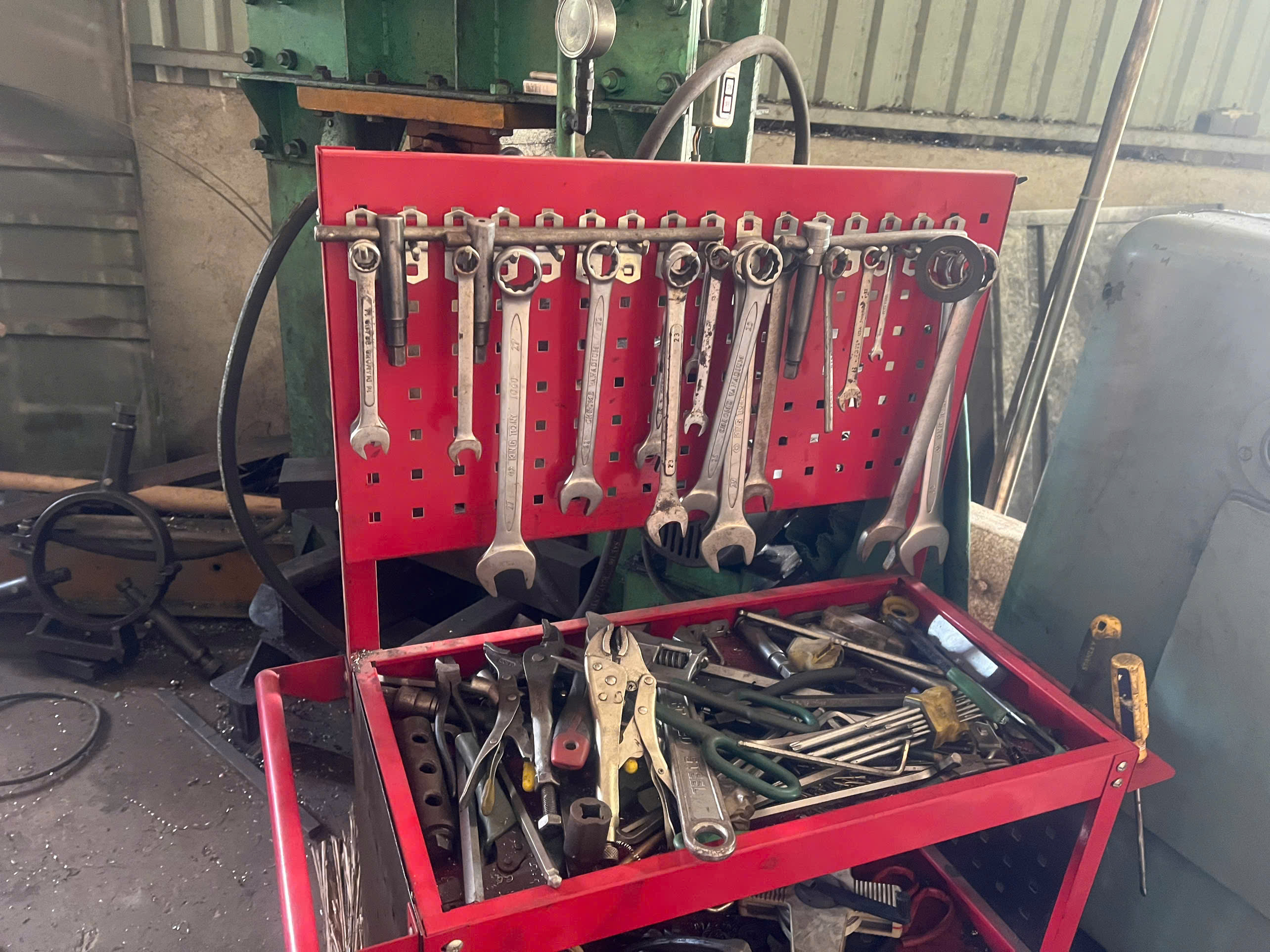 Tools area 1.jpg